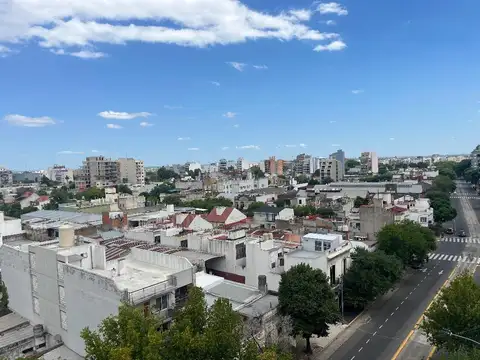Av Brasil 2300, Piso 8