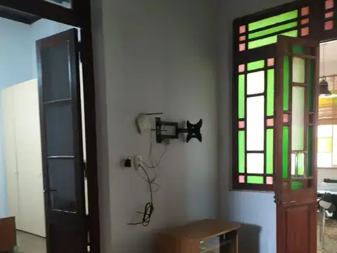 VENTA  GRAN CASA RECICLADA-CORONEL BOGADO