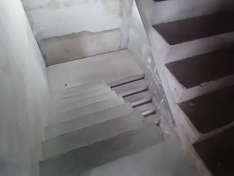 Depto Tipo Casa en Alquiler de 3 ambientes