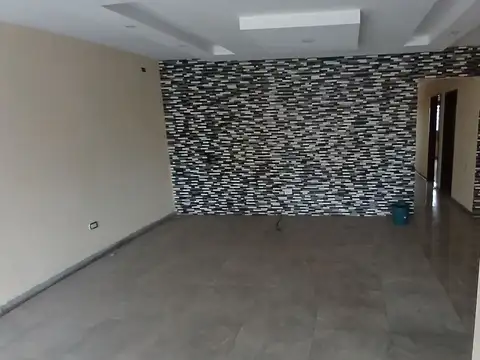 Depto Tipo Casa en Alquiler de 2 dormitorios
