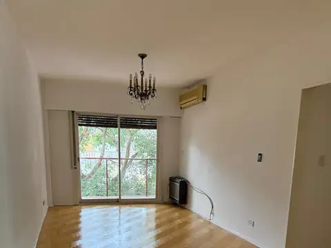 4 AMB AL FRENTE CON BALCON, COCHERA FIJA  CUBIERTA