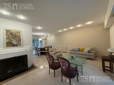 Casa en Venta en Olivos, USD 890.000