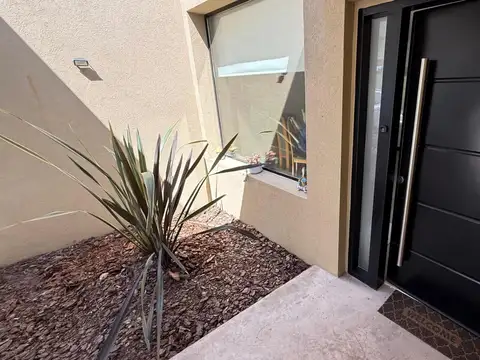 Casa en Venta en Principado Ciudad Náutica, USD 298.000