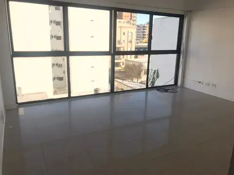 Oficina en Alquiler en Ramos Mejia Sur, $ 530.000