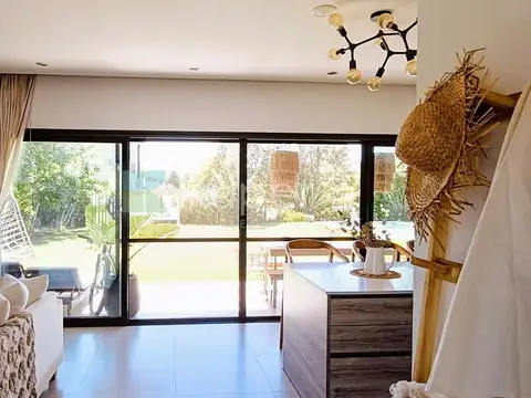 Casa  en Venta en Ayres Plaza, Pilar, G.B.A. Zona Norte