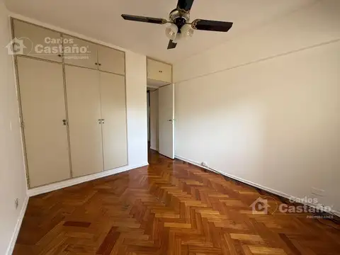 Exc. Depto. 3 Amb. con Cochera a Mts. de Av. Maipú