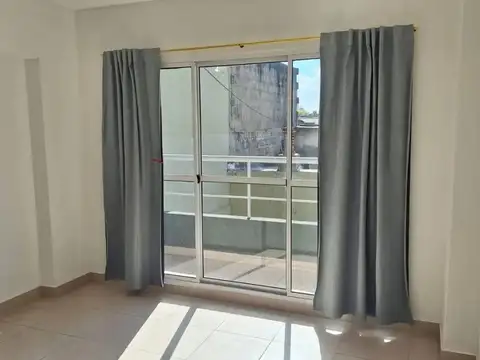 Av Rivadavia 9600 Villa Luro 1amb U$55.000