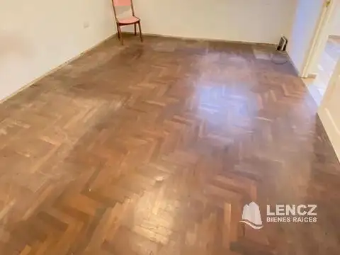 Depto Tipo Casa 2 ambientes con 1 baño