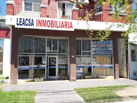 PROPIEDAD "A RECICLAR" - MUY BUENA UBICACION - BARRIO EL ROCIO - DEL VISO - PARTIDO DE PILAR