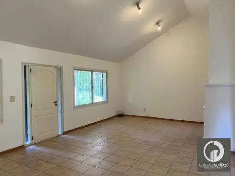 CASA VENTA 3/4 DORMITORIOS JARDIN FISHERTON TRADICIONAL ROSARIO