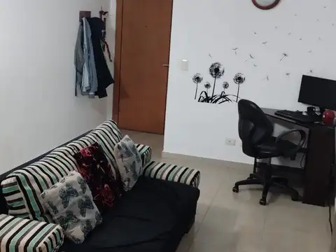 Venta departamento dos amb en Flores