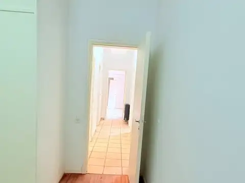 Casa en Alquiler con 1 cochera