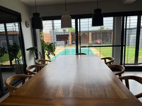 Casa en Venta de 4 dormitorios