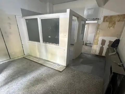 Local en Alquiler Via Púb.