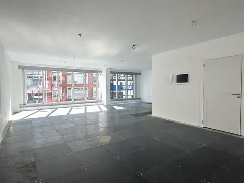 Oficina Monoambiente con 2 baños