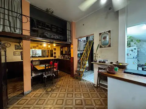 Depto Tipo Casa en Venta 48 años