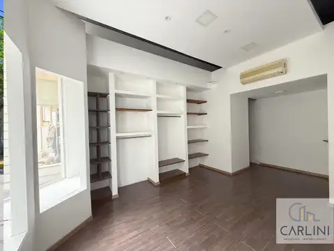 Local en Alquiler en Funes, $ 650.000