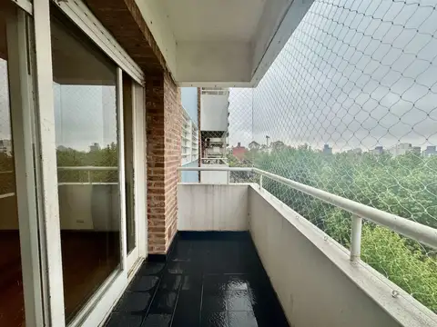 Departamento en Alquiler con 1 cocheras