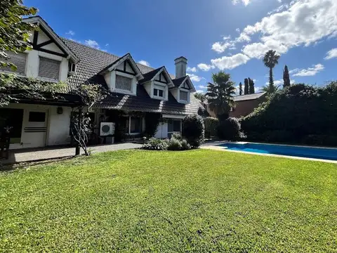 Almirante Betbeder 300