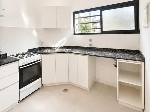 Depto Tipo Casa en Venta en Parque Patricios, USD 110.000