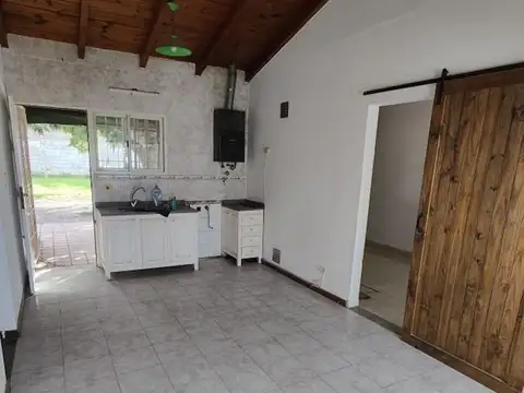 Casa en Venta en Granadero Baigorria, USD 85.000