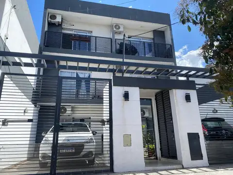 VENTA  2 AMBIENTES Y MEDIO