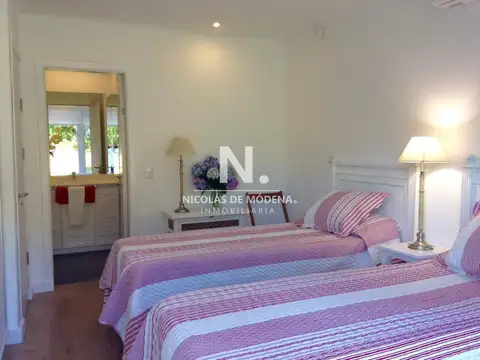 Casa en Alquiler Temporal en Montoya, USD 5.400