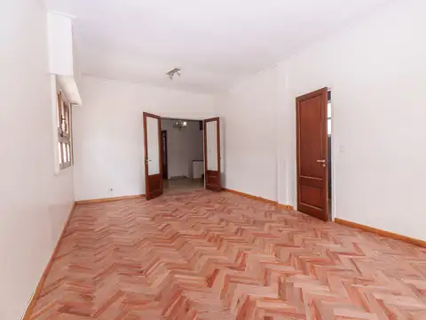 Ph en venta en LA PLATA 4 dormitorios