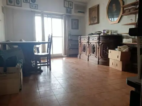 Gaona 2200, Piso 8°