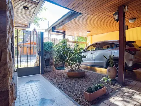 Casa en Venta en Hurlingham, USD 200.000