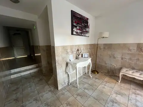 Lavalle  al 2400