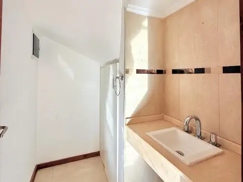 Departamento 3 ambientes con 2 baños