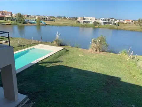 Casa en Venta en El Canton - Norte, USD 350.000