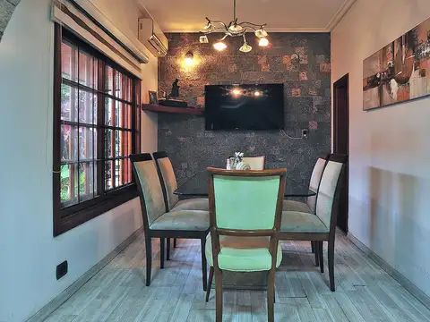 Depto Tipo Casa en Venta de 4 ambientes