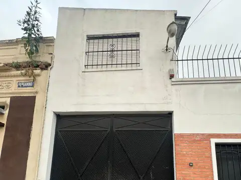 Galpón Comercial de 283 m² c/ Oficina y Patio - Pergamino 1346, Lanús Este