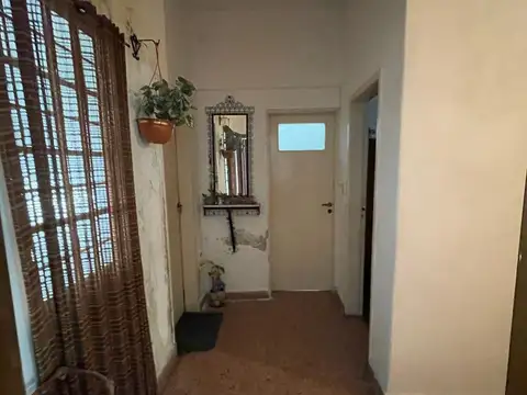 CASA 4 AMBIENTES CON COCHERA Y TERRAZA SAN ANDRÉS