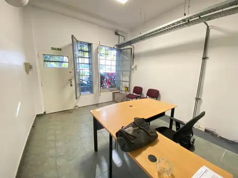 Crámer 1200, Piso PB