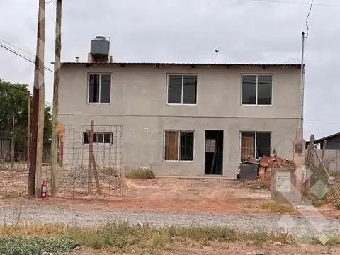 En venta | Casa a terminar |  B. Bardas del sol, Plottier
