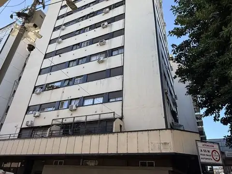 Cochabamba 400, Piso 14
