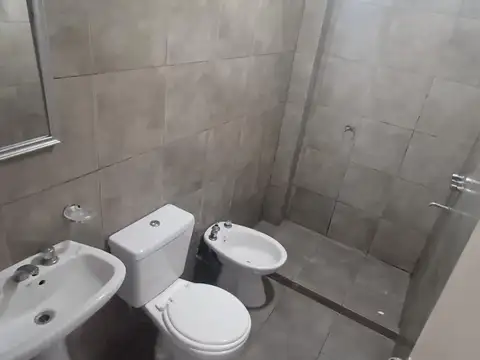 Departamento en Alquiler en Central Cordoba, $ 420.000