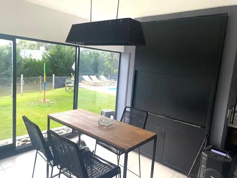VENTA | CASA DE 4 AMBIENTES | ARENAS DEL SUR | TOMA PERMUTA