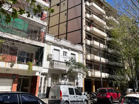 Departamento contrafrente  Villa del Parque - Excelente ubicacion - Muy Luminoso