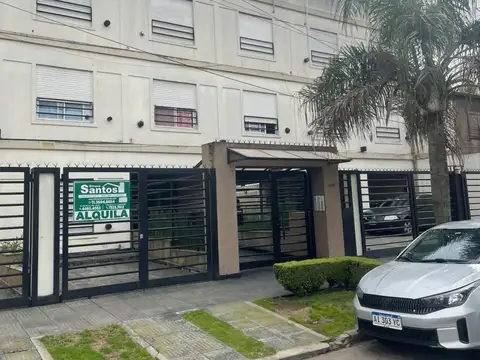DEPARTAMENTO 2 AMB. C/COCHERA