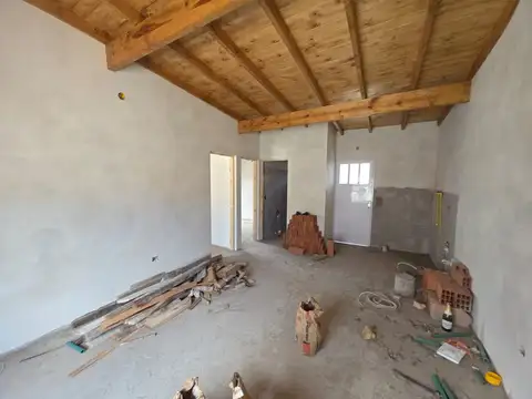 Casa 3 ambientes con 1 baño