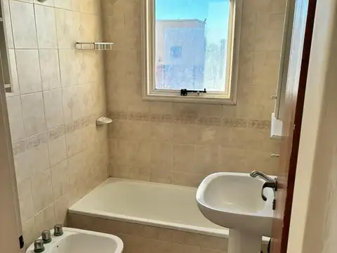Departamento en Venta de 2 ambientes. Con balcón. Apto crédito. Pleno Centro Campana
