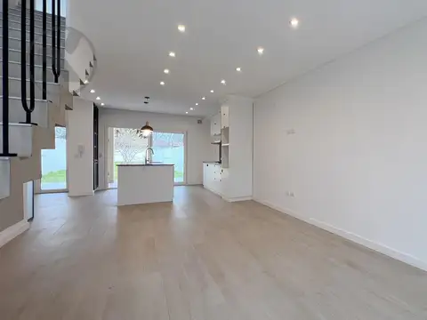 VENTA | CASA A ESTRENAR  DE 4 AMBIENTES | CONSTITUCION