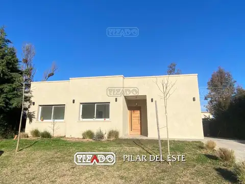 Casa en Venta en Santa Elena Pilar del Este, Pilar 3 Dormitorios