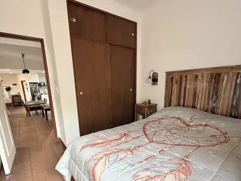 HERMOSO PH DE 4 AMBIENTES CON PATIO Y TERRAZA