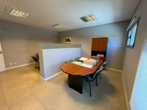 Oficina en Alquiler al Noroeste