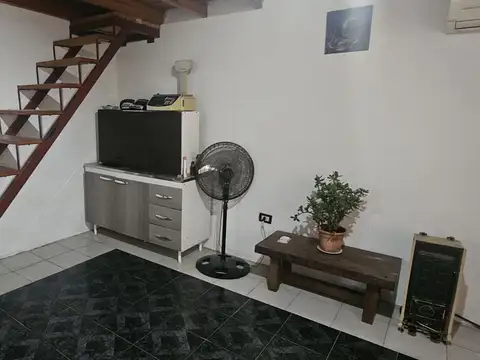 Depto Tipo Casa en Venta 7 años